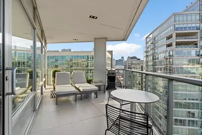 510 W Erie Street #1801, Chicago, IL 60654 - Photo 18