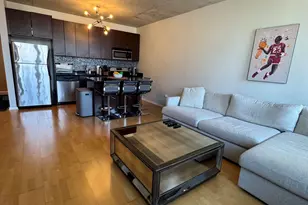 659 W Randolph St, Chicago, IL 60661 - Photo 2