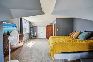 836 S Michigan Ave, Villa Park, IL 60181 - Photo 22