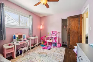 836 S Michigan Ave, Villa Park, IL 60181 - Photo 16