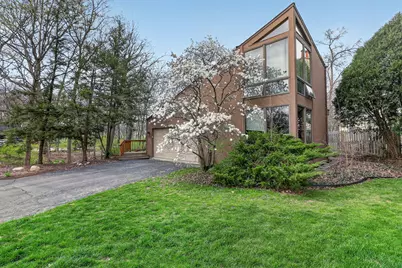 5337 Brookbank Road, Downers Grove, IL 60515 - Photo 2