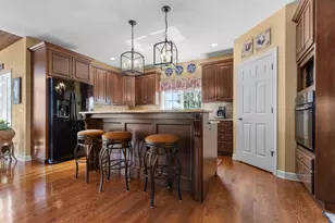 10125 Creek Ridge Trail, Belvidere, IL 61008 - Photo 6