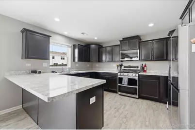 270 Norfolk Lane, Pingree Grove, IL 60140 - Photo 10