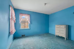 2636 W Pratt Blvd, Chicago, IL 60645 - Photo 8