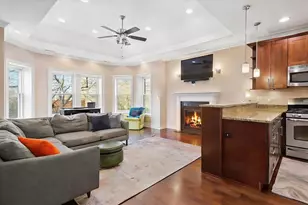 1625 W Catalpa Ave, Chicago, IL 60640 - Photo 4