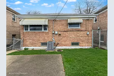 9726 S La Salle Street, Chicago, IL 60628 - Photo 6