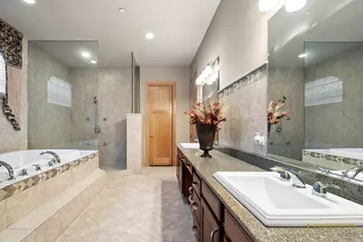 4806 Preserve Parkway, Long Grove, IL 60047 - Photo 12