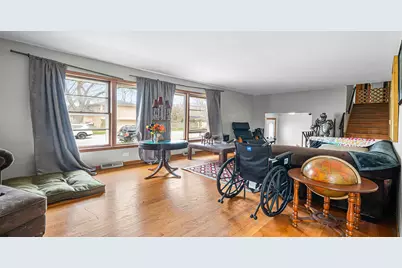 1525 Elm Street, Park Ridge, IL 60068 - Photo 8