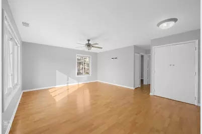 1449 Quaker Lane #124A, Prospect Heights, IL 60070 - Photo 2