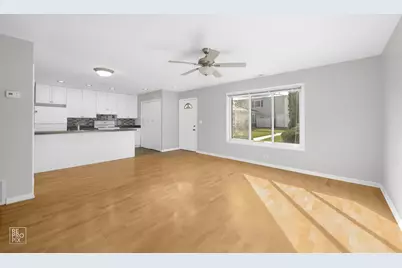 1449 Quaker Lane #124A, Prospect Heights, IL 60070 - Photo 4