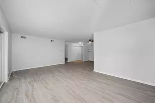 2807 Willow Rd, Homewood, IL 60430 - Photo 6