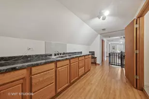 2242 W Taylor St, Chicago, IL 60612 - Photo 16