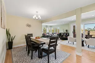 1333 Maple Ave, Evanston, IL 60201 - Photo 10