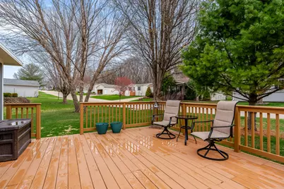 8401 Tamarack Drive, Machesney Park, IL 61115 - Photo 12