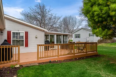 8401 Tamarack Drive, Machesney Park, IL 61115 - Photo 6