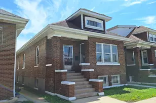 2419 S Lombard Ave, Cicero, IL 60804 - Photo 2