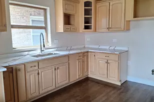 2419 S Lombard Ave, Cicero, IL 60804 - Photo 10