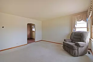 6027 Washington St, Chicago Ridge, IL 60415 - Photo 4