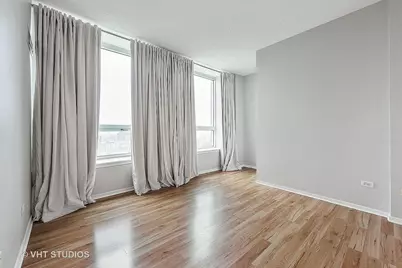 600 N Kingsbury Street #1811, Chicago, IL 60654 - Photo 8