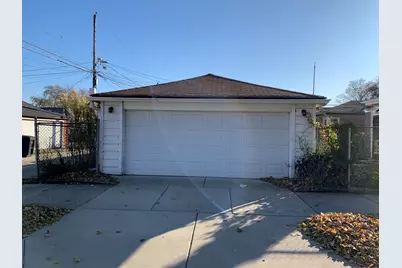 8901 S East End Avenue, Chicago, IL 60617 - Photo 24