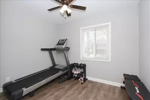 814 Oriole Dr, Streamwood, IL 60107 - Photo 16