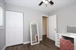 814 Oriole Dr, Streamwood, IL 60107 - Photo 12