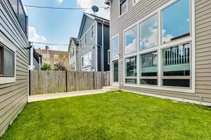 3625 N Campbell Ave, Chicago, IL 60618 - Photo 38