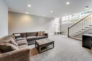 3625 N Campbell Ave, Chicago, IL 60618 - Photo 30