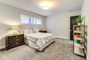 3625 N Campbell Ave, Chicago, IL 60618 - Photo 32