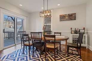 2224 W Melrose St, Chicago, IL 60618 - Photo 6