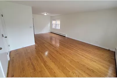 5809 N Whipple Street #1, Chicago, IL 60659 - Photo 2