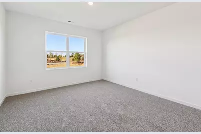 777 Plateau Drive, Pingree Grove, IL 60140 - Photo 24