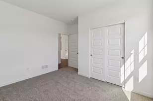 777 Plateau Dr, Pingree Grove, IL 60140 - Photo 6
