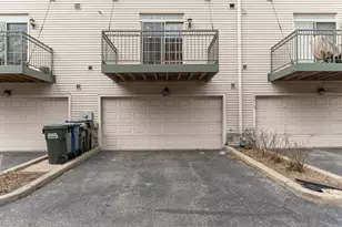2411 N 75th Ave, Elmwood Park, IL 60707 - Photo 20