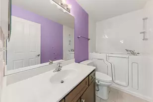 2411 N 75th Ave, Elmwood Park, IL 60707 - Photo 16