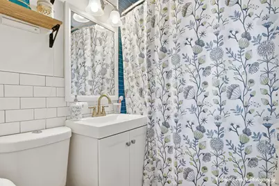 2609 N Pine Street, Waukegan, IL 60087 - Photo 10