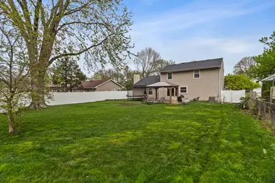 1435 Sunnybrook Drive, Naperville, IL 60540 - Photo 20
