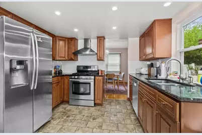 1435 Sunnybrook Drive, Naperville, IL 60540 - Photo 6