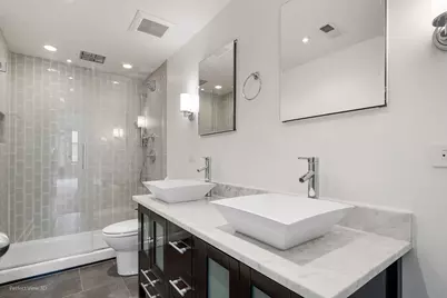 [Address not provided], Chicago, IL 60654 - Photo 14