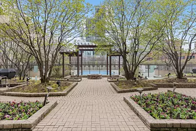 400 N La Salle Drive #2808, Chicago, IL 60654 - Photo 22