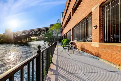 550 N Kingsbury Street #422, Chicago, IL 60654 - Photo 26