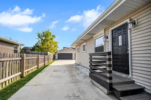 217 Sherman Ave, Montgomery, IL 60538 - Photo 18