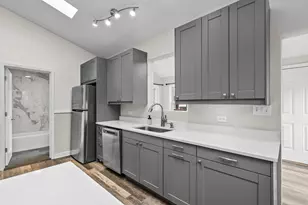 113 Gladys Ave, Fox River Grove, IL 60021 - Photo 8