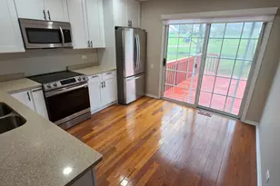 1710 Coach Dr, Naperville, IL 60565 - Photo 4