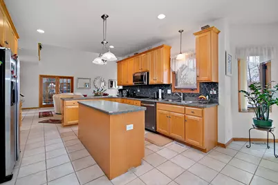 321 Royal Oak Drive, Steger, IL 60475 - Photo 6