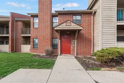1919 N Hicks Road #209, Palatine, IL 60074 - Photo 1