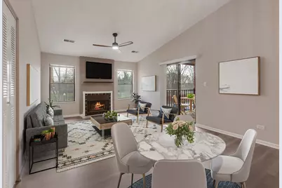 1919 N Hicks Road #209, Palatine, IL 60074 - Photo 4