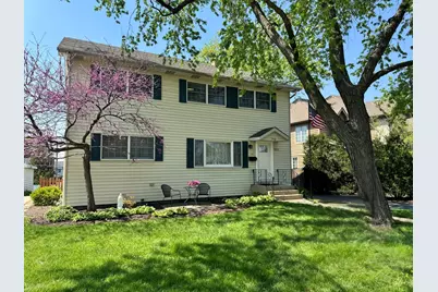 798 S Linden Avenue, Elmhurst, IL 60126 - Photo 1