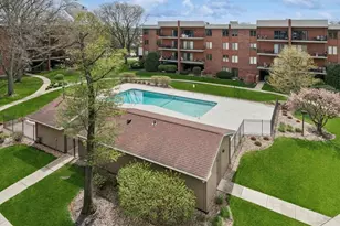 6545 Main St, Downers Grove, IL 60516 - Photo 16