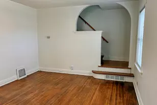 254 Edward St, Sycamore, IL 60178 - Photo 2